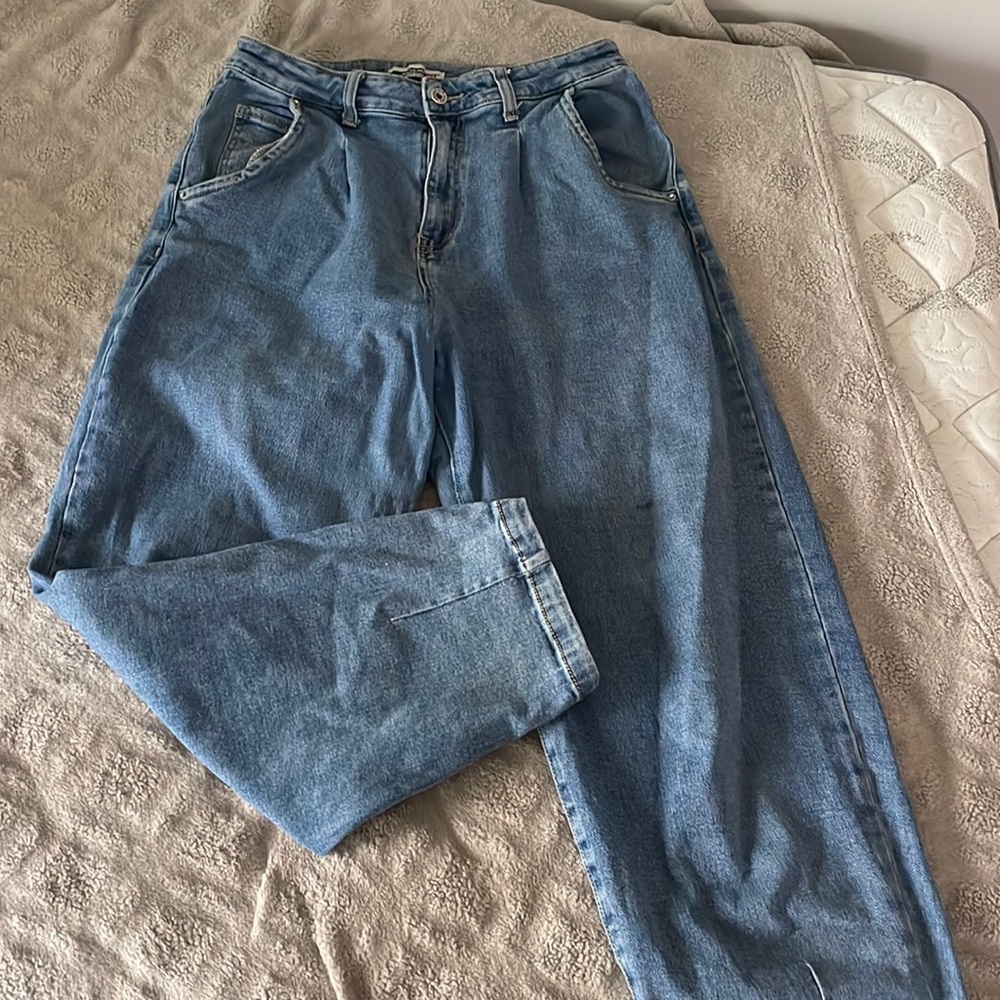 MO&MOV7 Jeans
